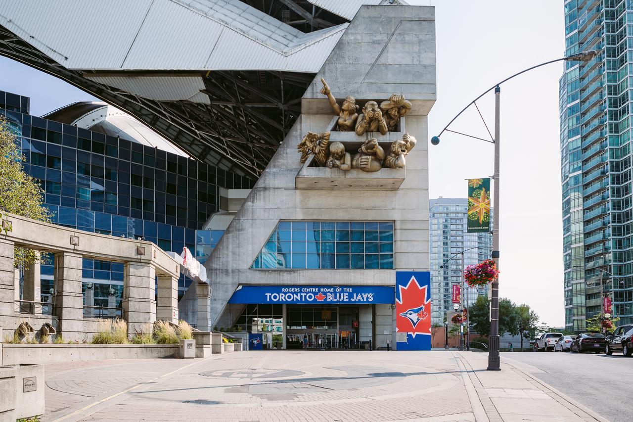 Cityscape Condo In Fort York Toronto Luaran gambar